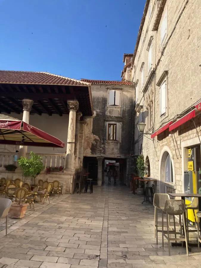 Dragazzo Apartment Trogir