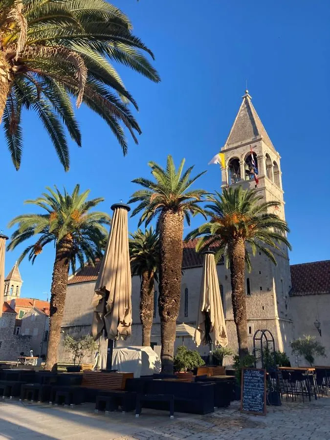 Dragazzo Apartment Trogir Croatia